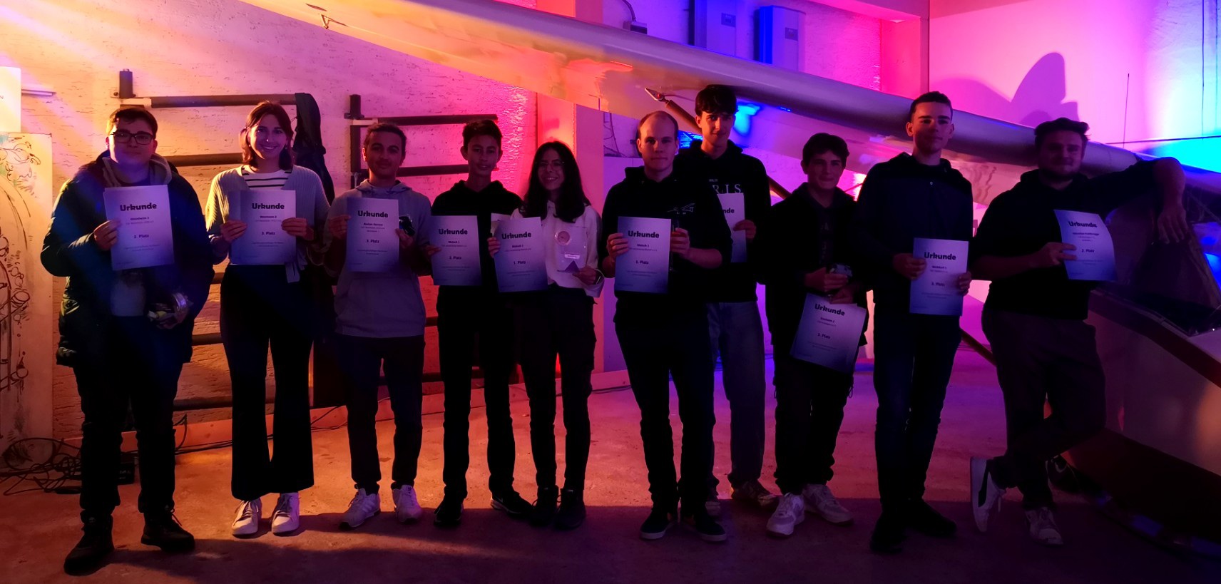 Die Sieger der Einzel- und Mannschaftswertungen der diesjährigen Jugendvergleichsfliegen